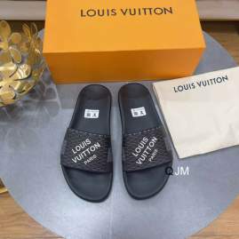 Picture of Louis Vuitton Slippers _SKULVsz35-45HY0104352